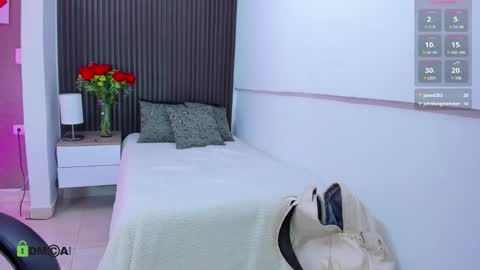 Dulce  online show from March 2026 08:13:01 PM