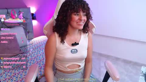 Dulce Gaby online show from November 2025 04:19:02 PM