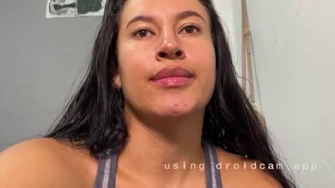 dulceizzy online show from April 2026 12:22:02 AM