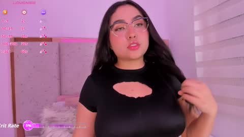 DULCE  online show from November 2025 02:56:02 AM