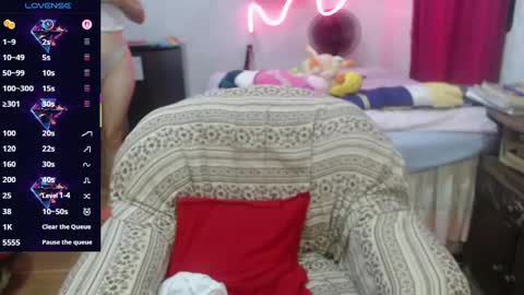 Snapshot of dulcetentations chatting on June 2026 11:53:02 PM shany y alan online show from June 2026 11:53:02 PM
