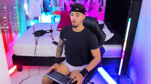 Duriel online show from October 2025 04:42:01 PM