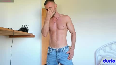 Durio online show from February 2026 09:38:02 PM