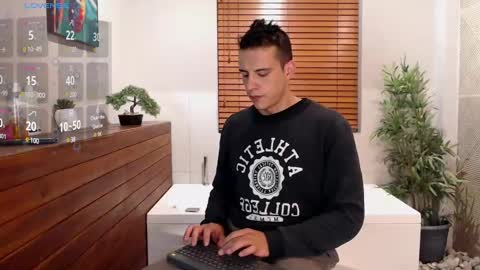 Dustin Sonne online show from January 2025 03:26:02 AM