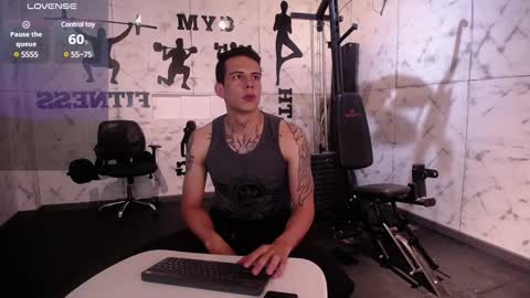 Dustin Sonne online show from February 2025 03:15:01 AM