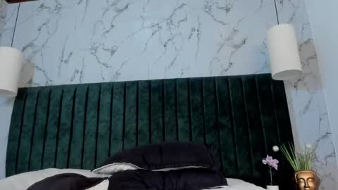 Dustin Sonne online show from February 2025 06:26:02 AM