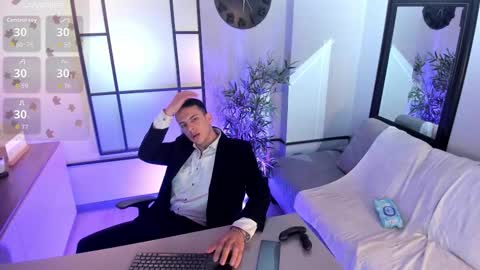 Dustin Sonne online show from September 2025 03:50:01 AM