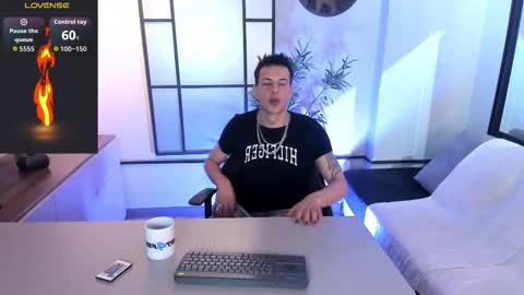 Dustin Sonne online show from October 2025 04:45:02 AM