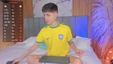 Snapshot of dustinlevine chatting on February 2026 12:12:01 PM Dustin Levy online show from February 2026 12:12:01 PM