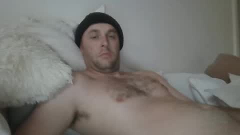 Snapshot of dustyroy09 chatting on May 2026 06:20:01 AM dustyroy09 online show from May 2026 06:20:01 AM