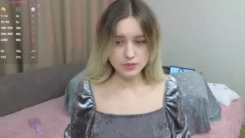 Dusya online show from February 2025 10:15:02 AM
