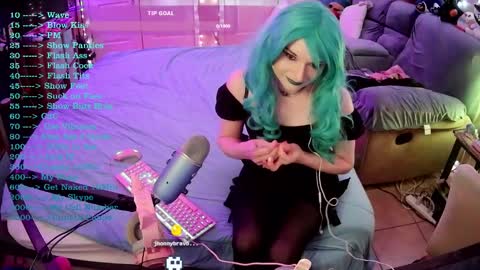 DvaDaisy online show from February 2025 10:43:01 PM