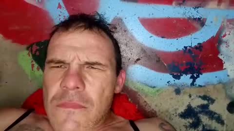 Snapshot of dwadek081704 chatting on September 2025 02:55:01 AM dwadek081704 online show from September 2025 02:55:01 AM