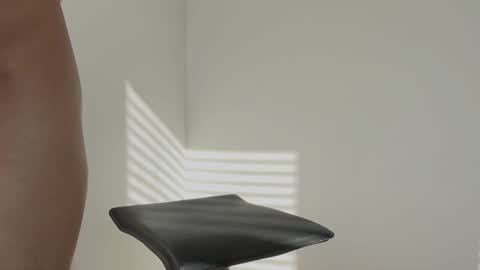 Snapshot of dxbsweeng chatting on October 2025 08:53:02 PM dxbsweeng online show from October 2025 08:53:02 PM