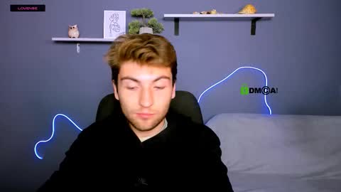 dylan_bold online show from October 2025 07:09:02 PM