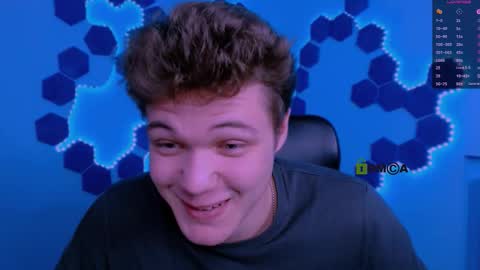 dylan_bold online show from November 2025 09:53:02 AM