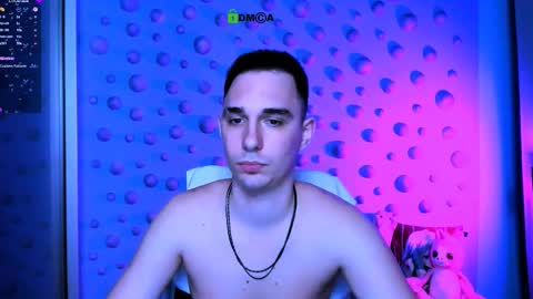 dylan_bold online show from November 2025 10:56:01 PM