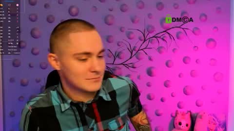 dylan_bold online show from December 2025 08:22:01 AM