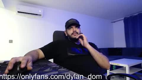 Dylan Dom  online show from March 2026 08:58:02 PM