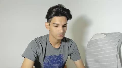 Dylan online show from September 2025 07:37:02 PM