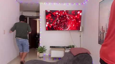 Mod Dylan Lilith Alan and  Drake online show from December 2024 04:06:01 PM