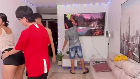 Mod Dylan Lilith Alan and  Drake online show from December 2024 05:42:02 PM