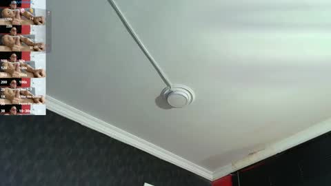 Snapshot of dylanlenox chatting on September 2025 01:03:01 PM Dylan online show from September 2025 01:03:01 PM