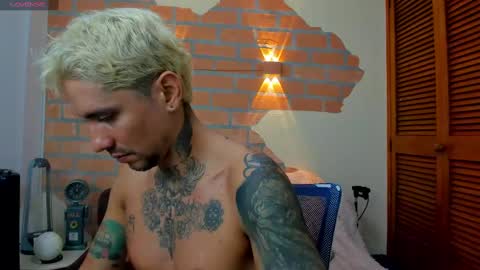 D Y L A N online show from September 2025 09:49:02 PM