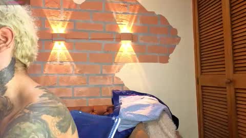 D Y L A N online show from September 2025 08:47:01 PM