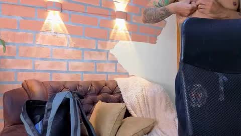 D Y L A N online show from March 2026 02:04:01 AM