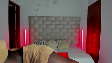 Dylan Taylor online show from February 2026 04:08:01 AM