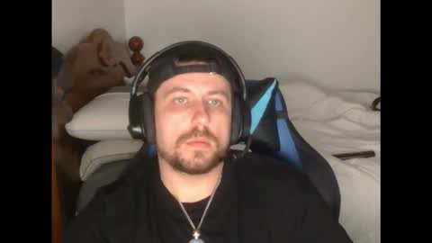 dylboi47 online show from October 2025 05:32:01 AM