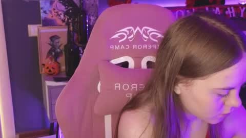 Dyna online show from October 2025 02:11:02 AM