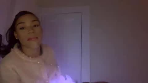 Dynasty online show from March 2025 11:43:02 PM