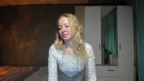 fansly - yourbestbaby online show from January 2026 03:43:01 AM