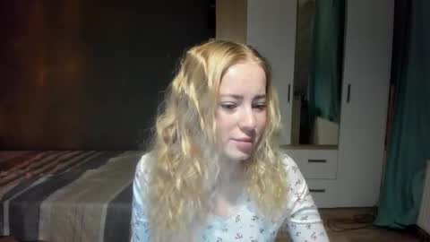 fansly - yourbestbaby online show from January 2026 04:04:02 AM