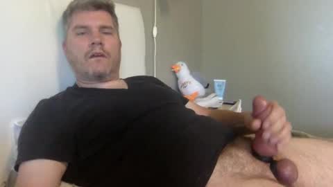 Snapshot of eagleraptor35 chatting on October 2025 02:34:01 PM ER35 online show from October 2025 02:34:01 PM