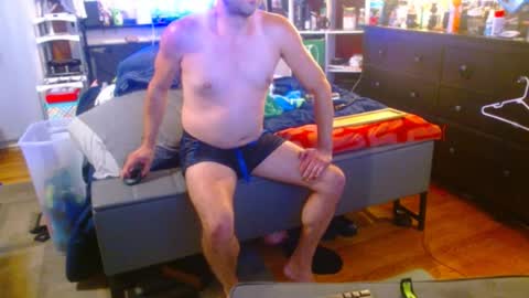 Snapshot of eastbayboy57 chatting on June 2026 05:17:01 AM eastbayboy57 online show from June 2026 05:17:01 AM