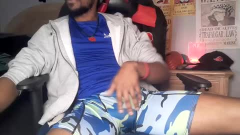 TWITTER   INSTAGRAM    easybreezy20   ONLINE 1230 AM TO 7AM online show from December 2024 10:13:01 AM