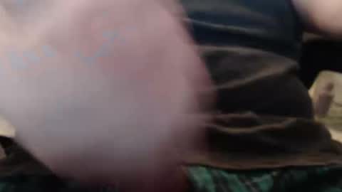 eat_a_peach2 online show from April 2026 10:38:02 AM