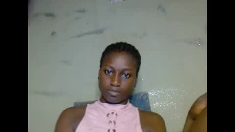 eatuupx online show from December 2025 01:29:01 PM