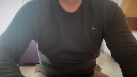 ebnk15 online show from February 2025 06:55:01 AM