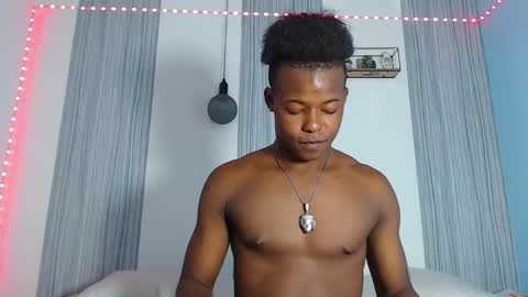 Chris Palaz  online show from December 2025 08:39:01 PM