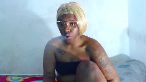 chayna smith online show from December 2024 02:27:01 PM