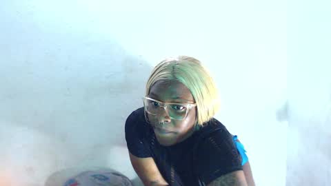 chayna smith online show from January 2025 06:01:02 PM