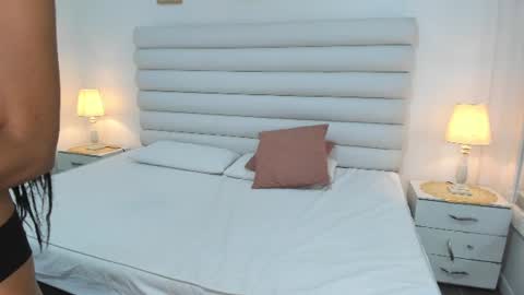 ebony_claren online show from July 2026 07:40:02 PM