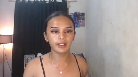 BEA DONT FORGET TO FOLLOW ME online show from February 2025 02:39:02 AM