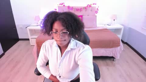 Snapshot of ebony_fantasy2 chatting on September 2025 12:17:01 PM ebony_fantasy2 online show from September 2025 12:17:01 PM
