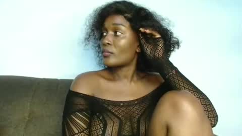 Snapshot of ebony_ghoddes chatting on September 2025 05:01:02 PM ebony online show from September 2025 05:01:02 PM