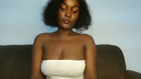 Snapshot of ebony_ghoddes chatting on September 2025 04:31:02 PM ebony online show from September 2025 04:31:02 PM